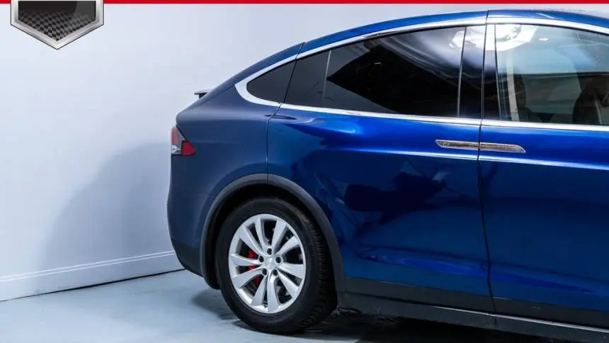 2016 Tesla Model X 5YJXCAE43GF000593