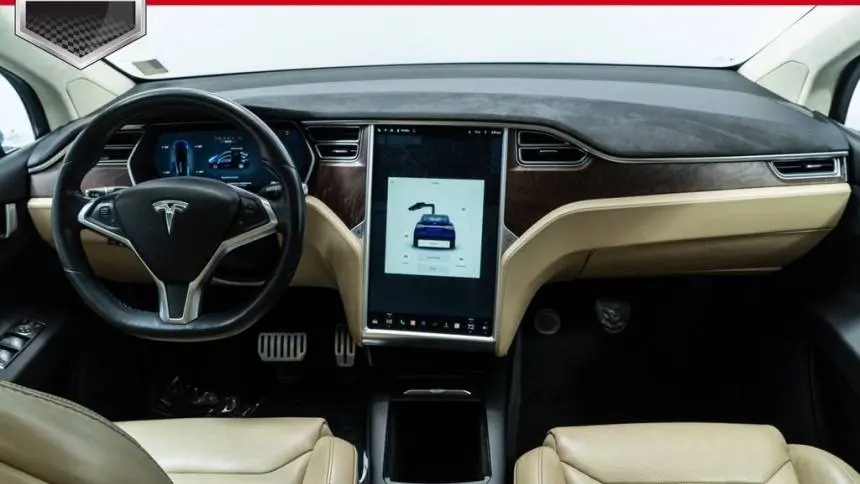 2016 Tesla Model X 5YJXCAE43GF000593