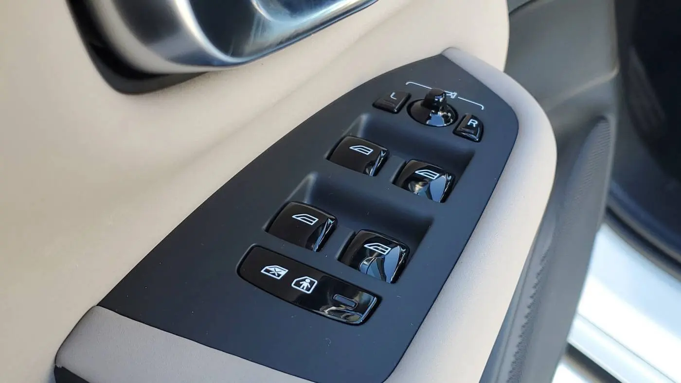 2025 Volvo XC90 YV4H60PB8S1380434