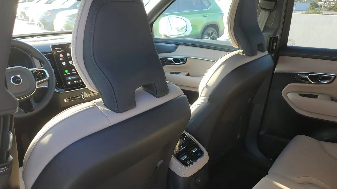 2025 Volvo XC90 YV4H60PB8S1380434