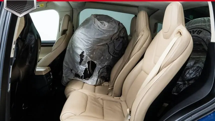 2016 Tesla Model X 5YJXCAE43GF000593