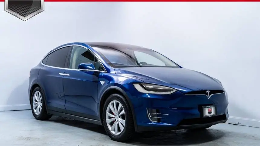 2016 Tesla Model X 5YJXCAE43GF000593