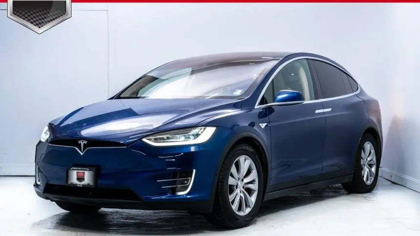 2016 Tesla Model X 5YJXCAE43GF000593