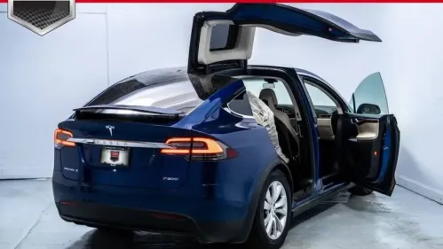 2016 Tesla Model X 5YJXCAE43GF000593