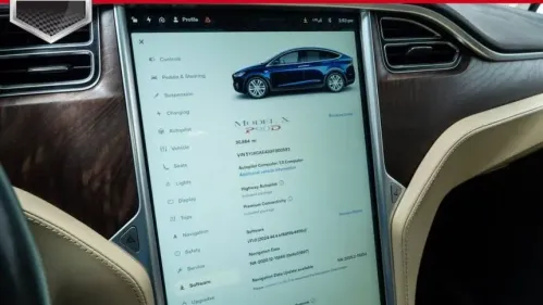 2016 Tesla Model X 5YJXCAE43GF000593