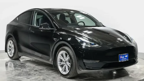 2024 Tesla Model Y 7SAYGDEE4RA231699