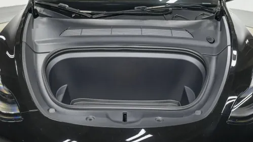 2024 Tesla Model Y 7SAYGDEE4RA231699