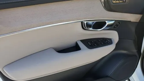 2025 Volvo XC90 YV4H60PB8S1380434