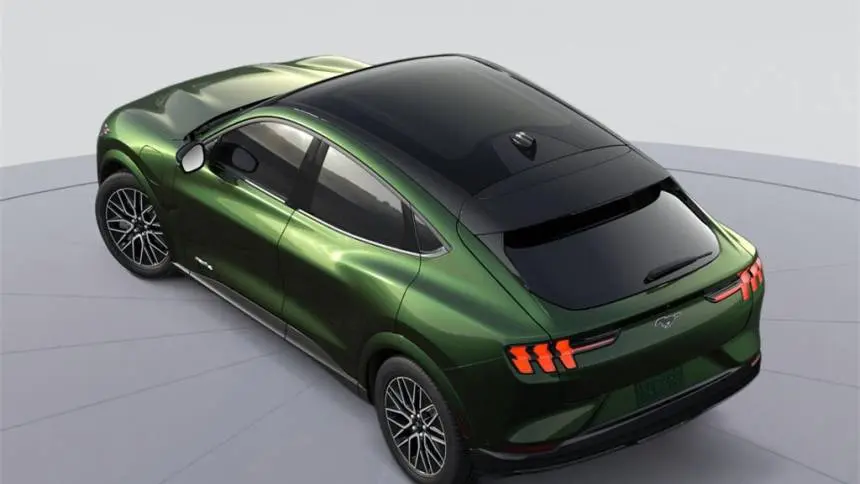 2025 Ford Mustang Mach E 3FMTK3SU0SMA21242