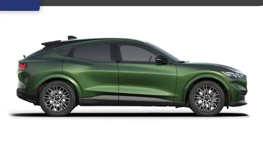 2025 Ford Mustang Mach E 3FMTK3SU2SMA28015