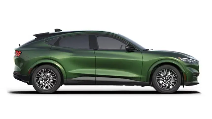 2025 Ford Mustang Mach E 3FMTK3SU2SMA28015