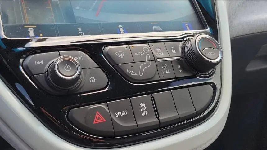 2021 Chevrolet Bolt 1G1FZ6S00M4111445