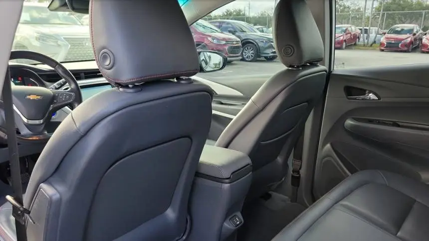 2021 Chevrolet Bolt 1G1FZ6S00M4111445