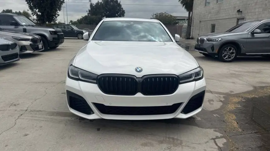 2022 BMW 5 Series WBA13AG09NCK27391