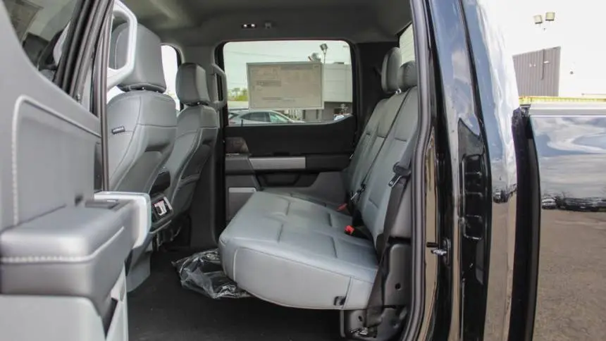2025 Ford F-150 Lightning 1FT6W3L70SWG05171