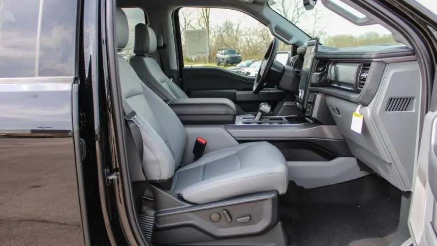 2025 Ford F-150 Lightning 1FT6W3L70SWG05171