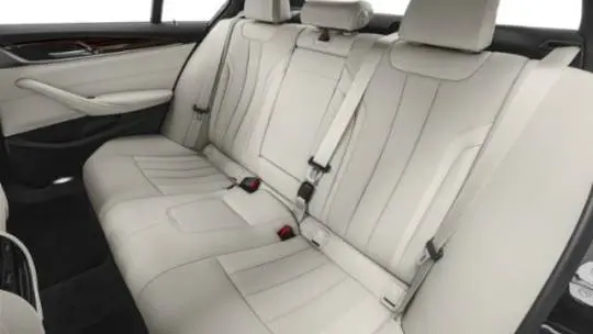 2022 BMW 5 Series WBA13AG03NCK27564