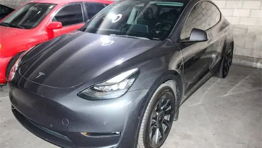 2021 Tesla Model Y 5YJYGDEE6MF138871