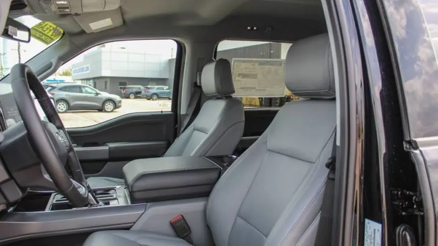 2025 Ford F-150 Lightning 1FT6W3L70SWG05171