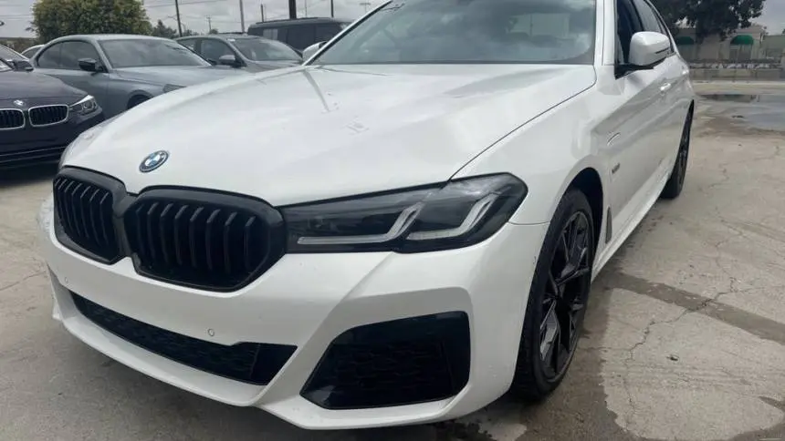 2022 BMW 5 Series WBA13AG09NCK27391