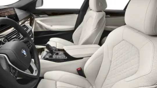 2022 BMW 5 Series WBA13AG03NCK27564