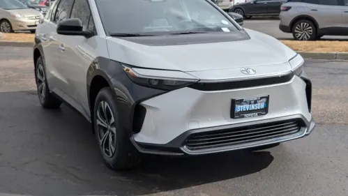 2025 Toyota bZ4X JTMABACAXSA092515