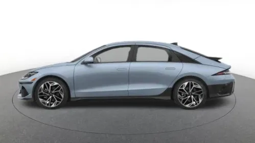 2025 Hyundai IONIQ 6 KMHM34AA2SA087786