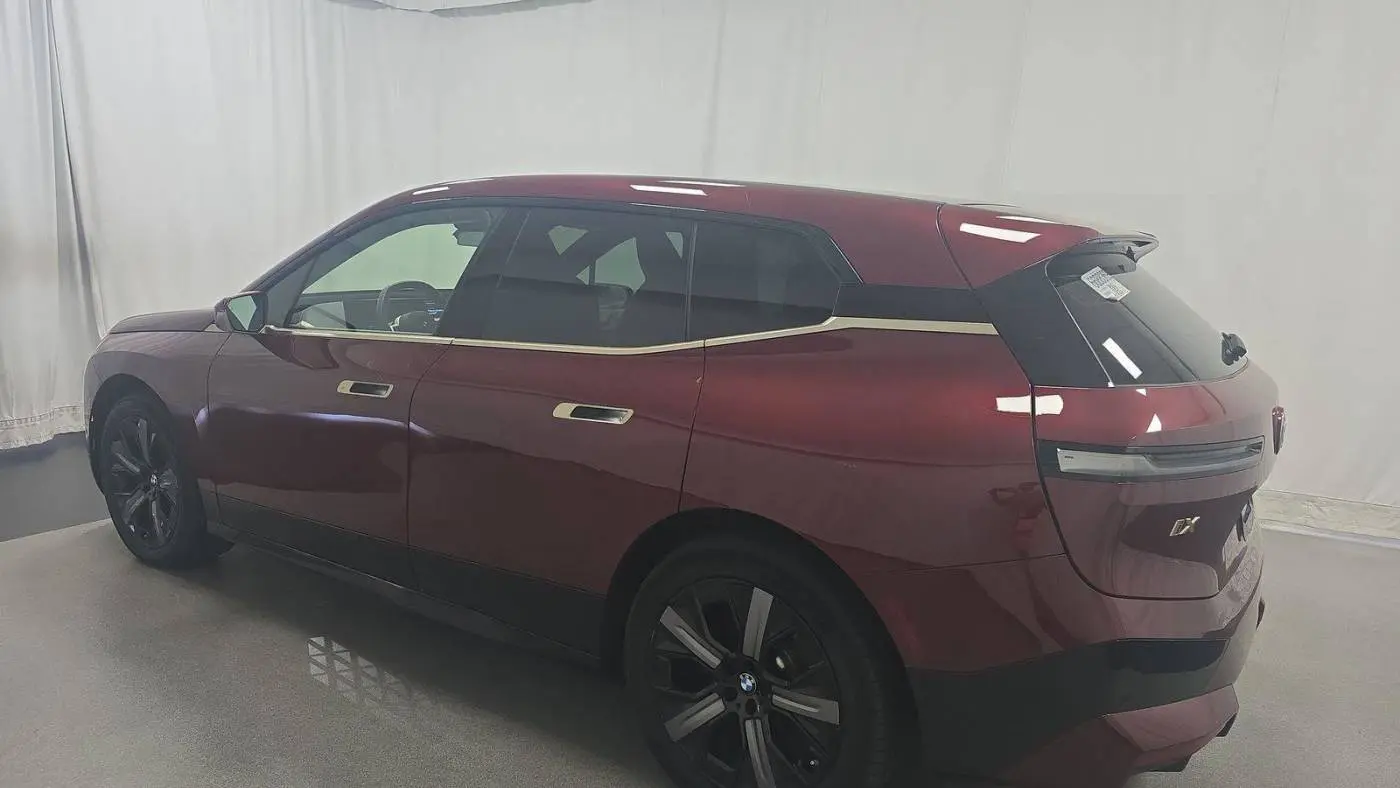 2024 BMW iX WB523CF01RCN21020