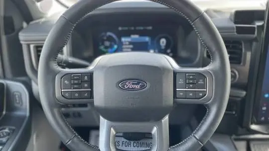 2024 Ford F-150 Lightning 1FT6W3L71RWG19011