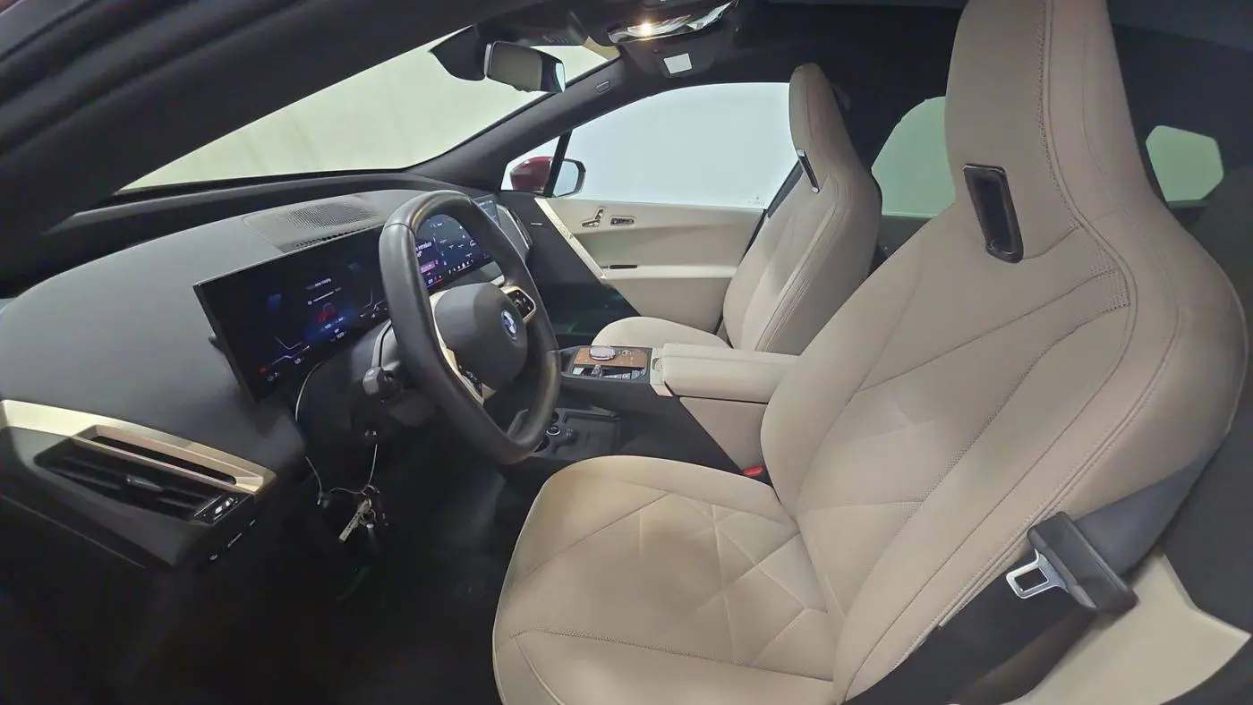 2024 BMW iX WB523CF01RCN21020