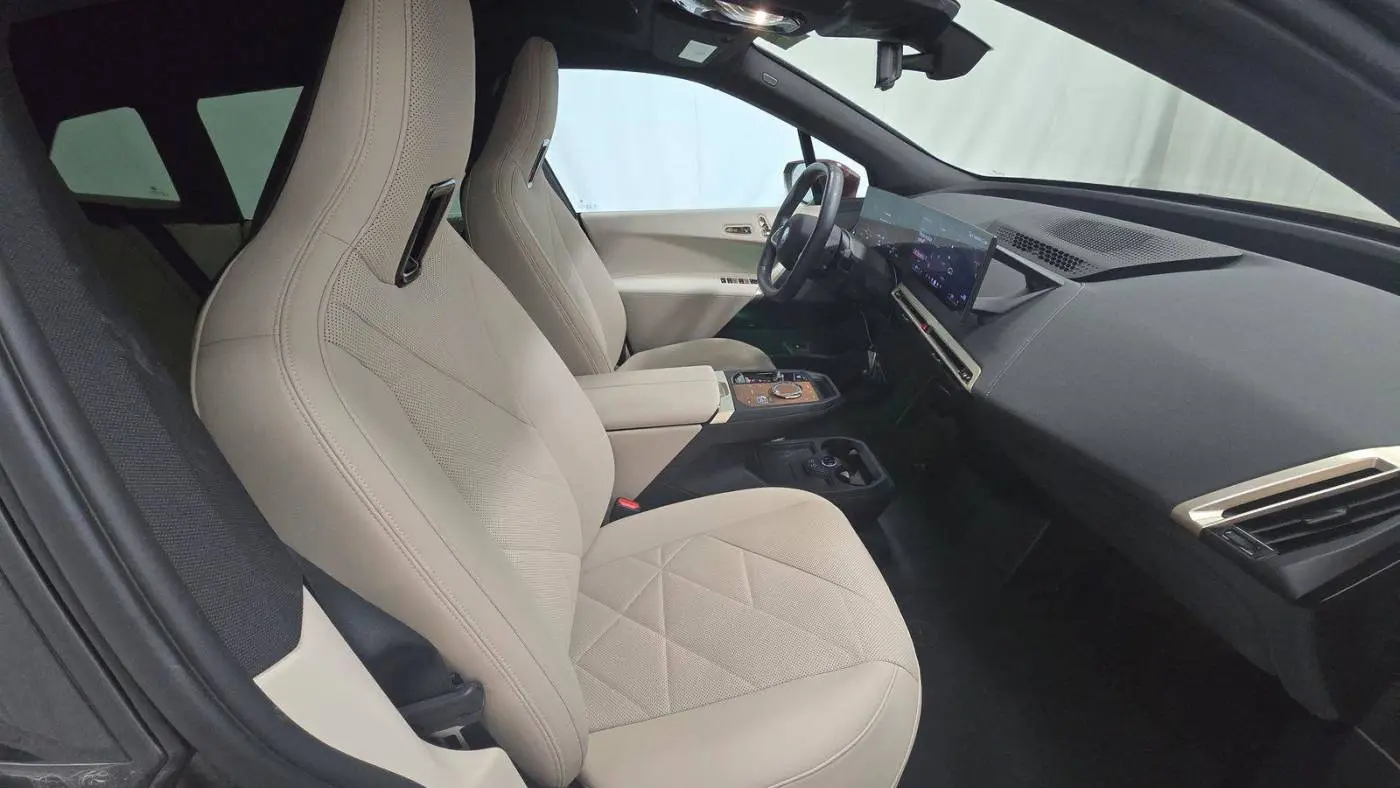 2024 BMW iX WB523CF01RCN21020