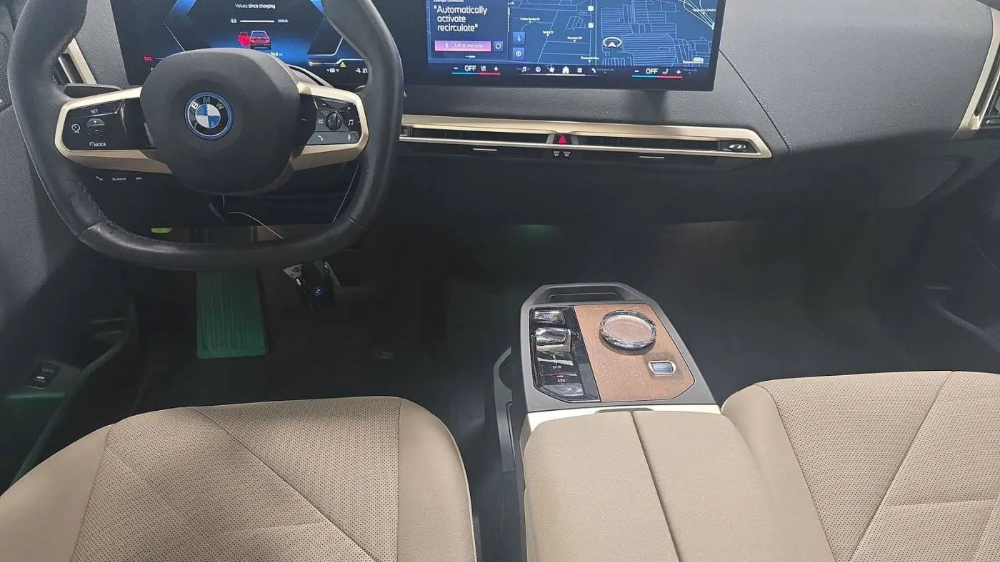 2024 BMW iX WB523CF01RCN21020