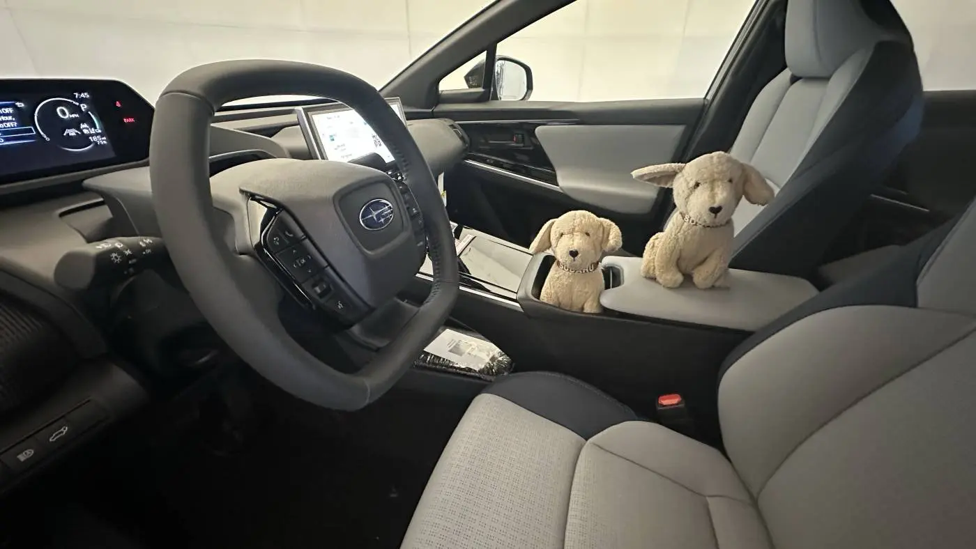 2025 Subaru Solterra JTMABABA4SA099302