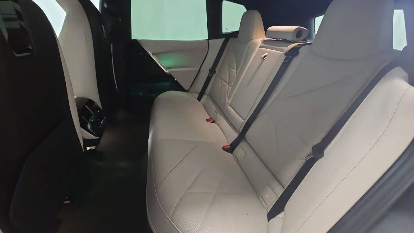 2024 BMW iX WB523CF01RCN21020