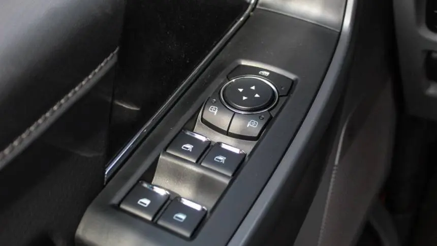 2025 Ford F-150 Lightning 1FT6W3L70SWG05171