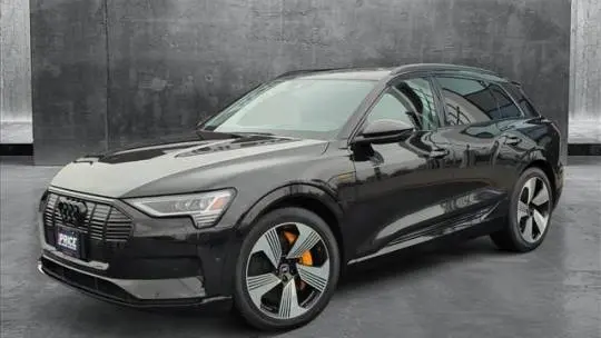 2022 Audi e-tron WA1LAAGE7NB015358