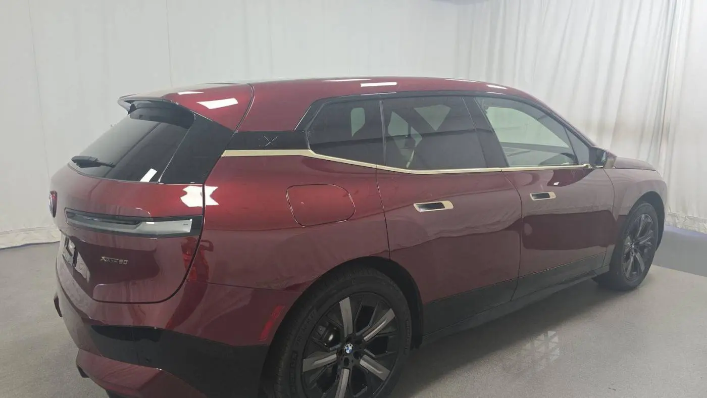 2024 BMW iX WB523CF01RCN21020