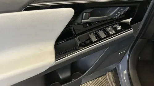 2025 Subaru Solterra JTMABABA4SA099302