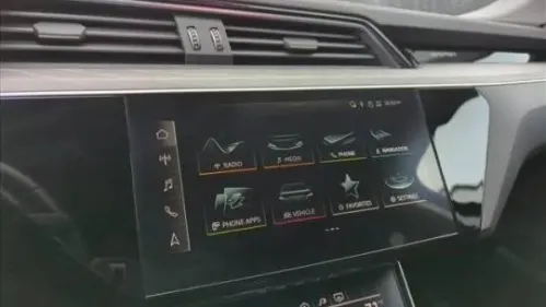 2022 Audi e-tron WA1LAAGE7NB015358