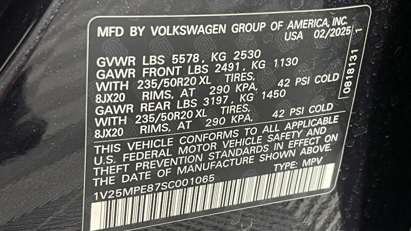 2025 Volkswagen ID.4 1V25MPE87SC001065