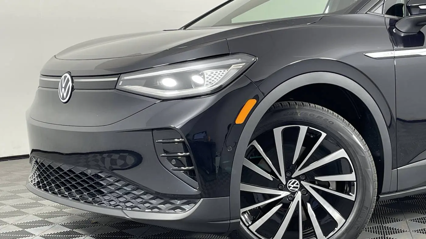 2025 Volkswagen ID.4 1V25MPE87SC001065