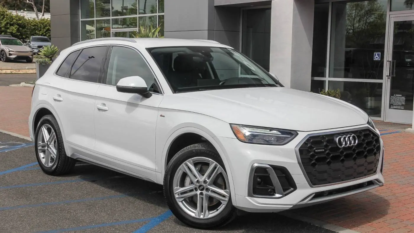 2022 Audi Q5 WA1G2AFY3N2082551