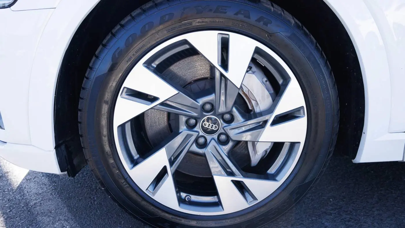 2022 Audi e-tron WA1AAAGE7NB023760