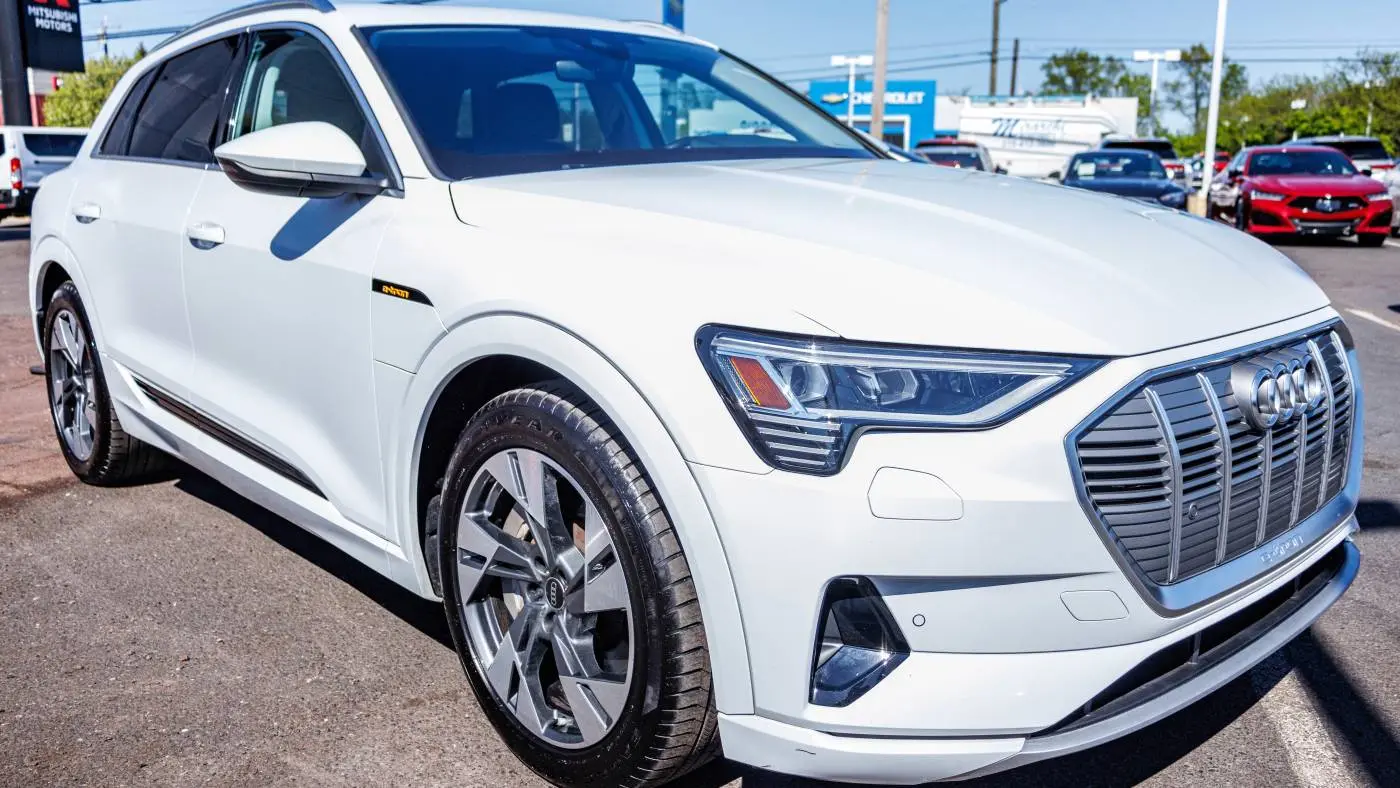 2022 Audi e-tron WA1AAAGE7NB023760
