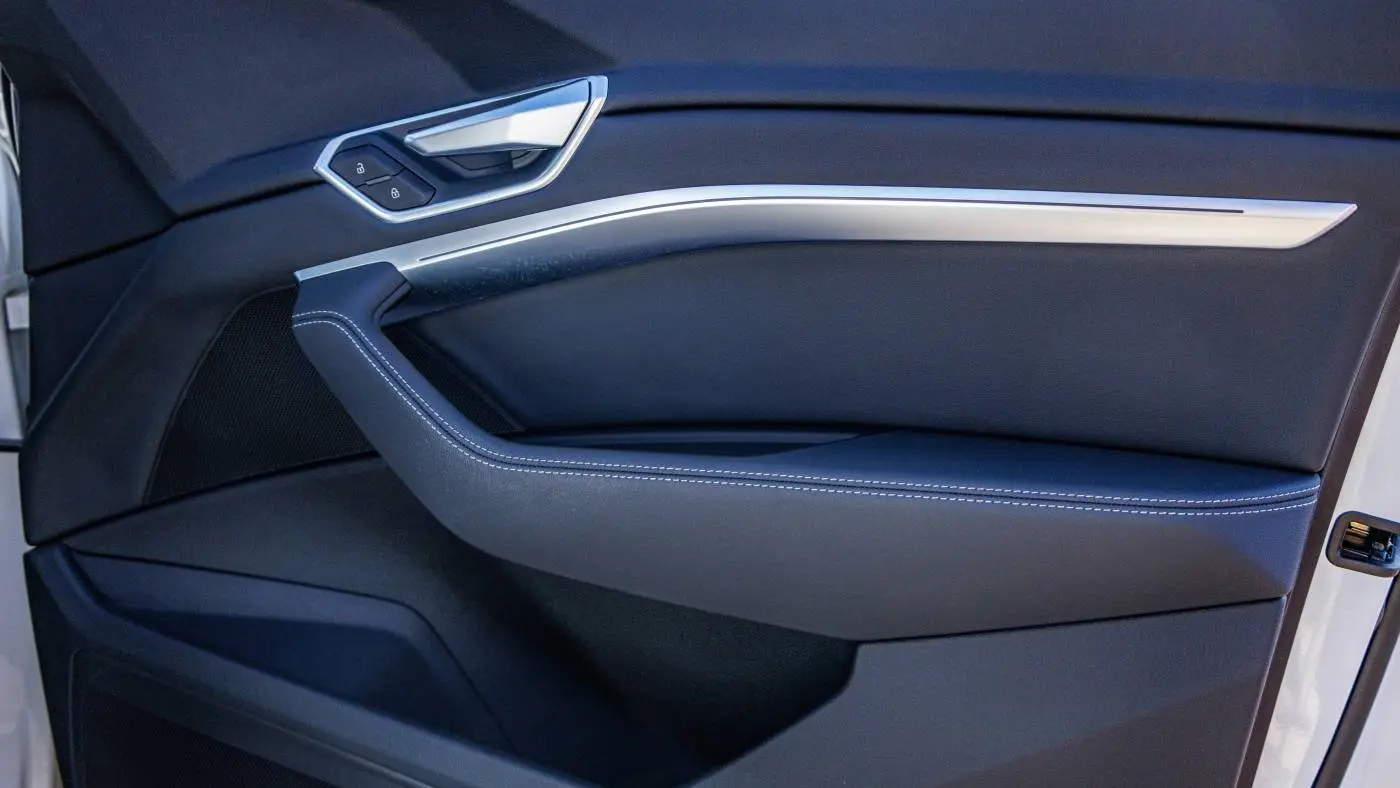 2022 Audi e-tron WA1AAAGE7NB023760