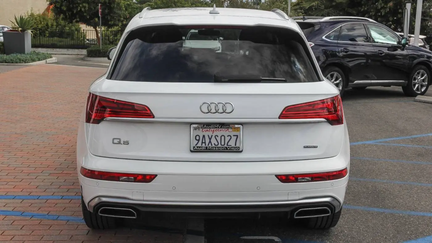 2022 Audi Q5 WA1G2AFY3N2082551