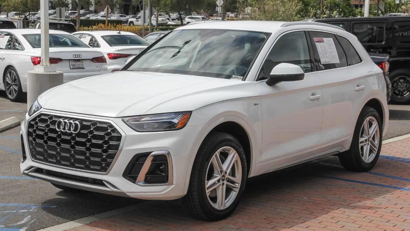 2022 Audi Q5 WA1G2AFY3N2082551
