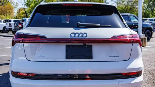 2022 Audi e-tron WA1AAAGE7NB023760