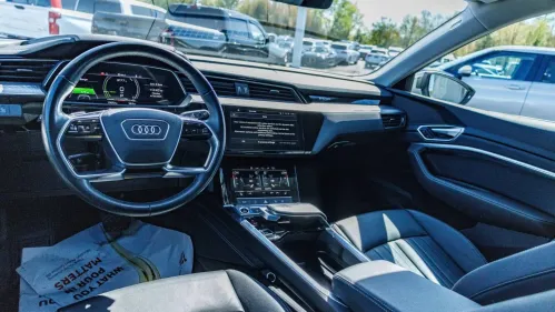 2022 Audi e-tron WA1AAAGE7NB023760
