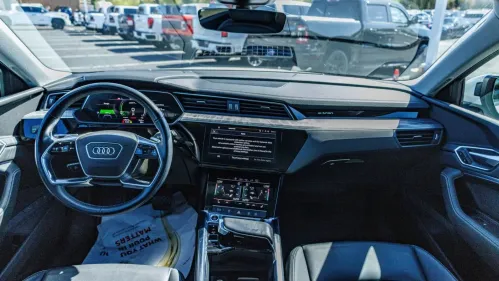 2022 Audi e-tron WA1AAAGE7NB023760